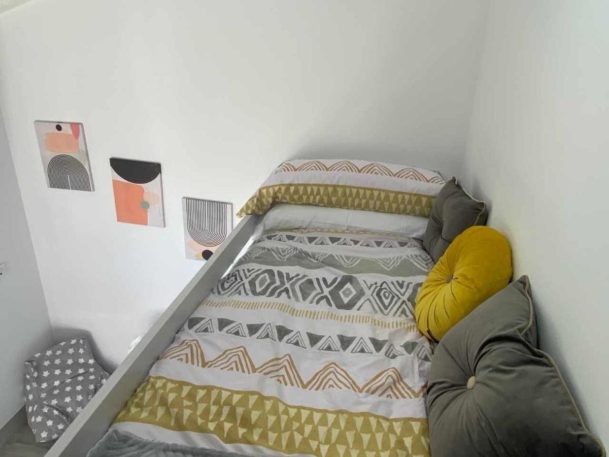 Apartamentos Turisticos Villacordido Villaframil 리바데오 외부 사진