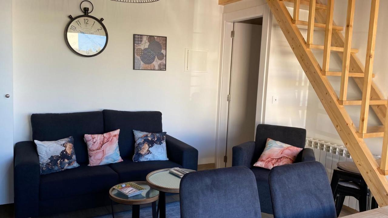 Apartamentos Turisticos Villacordido Villaframil 리바데오 외부 사진