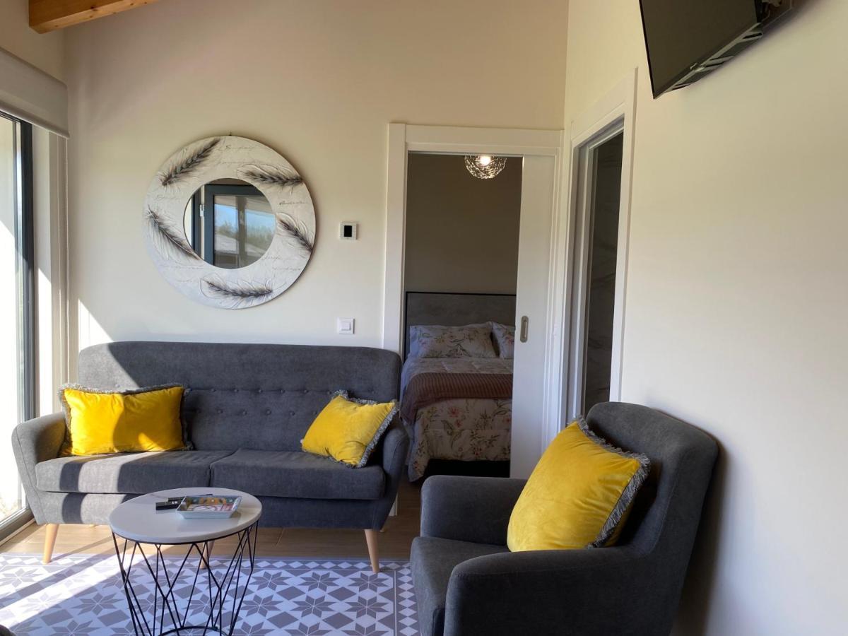 Apartamentos Turisticos Villacordido Villaframil 리바데오 외부 사진