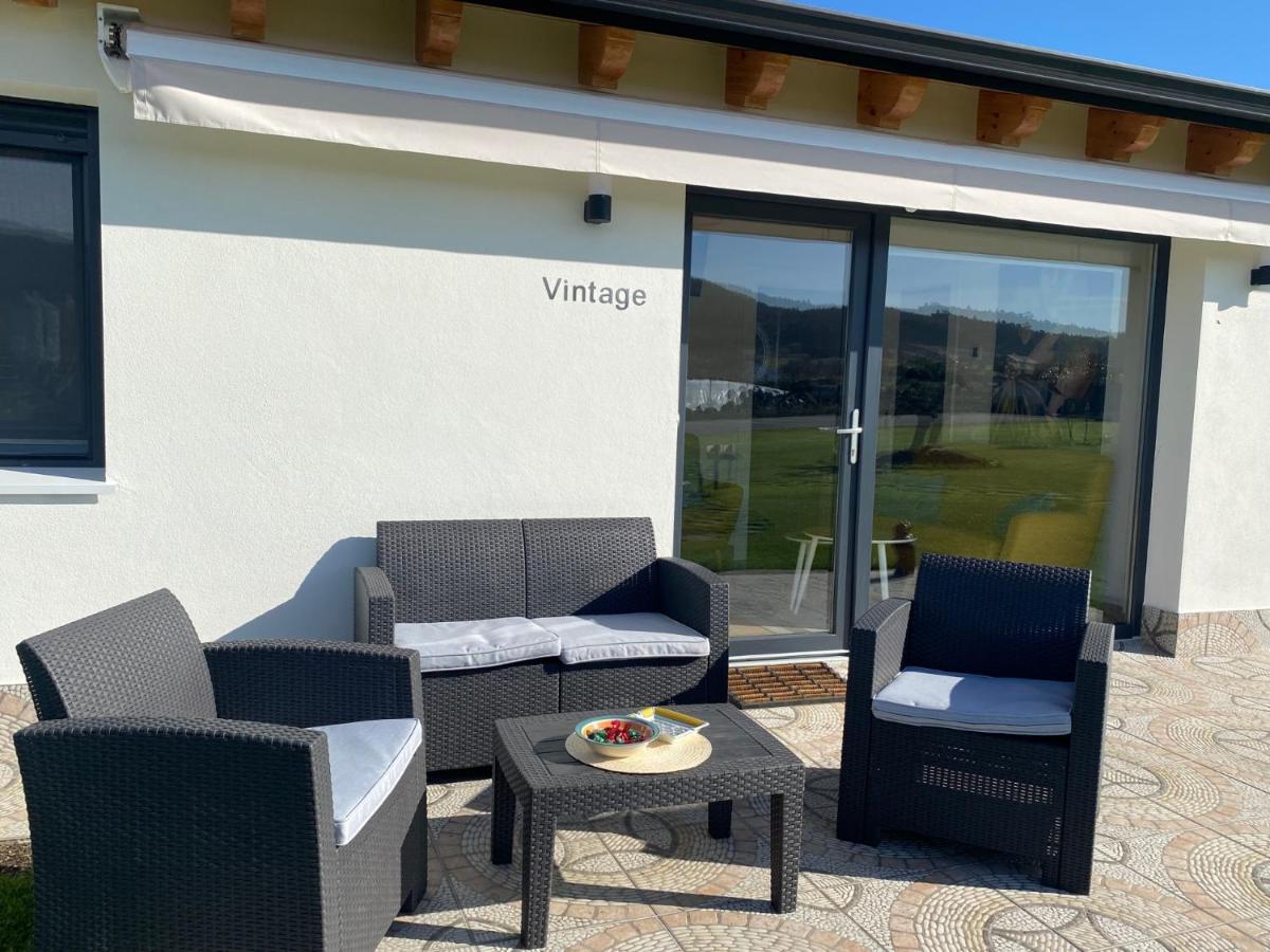 Apartamentos Turisticos Villacordido Villaframil 리바데오 외부 사진