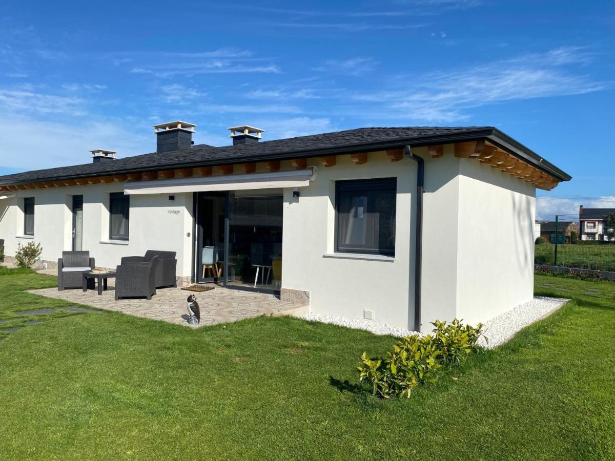 Apartamentos Turisticos Villacordido Villaframil 리바데오 외부 사진
